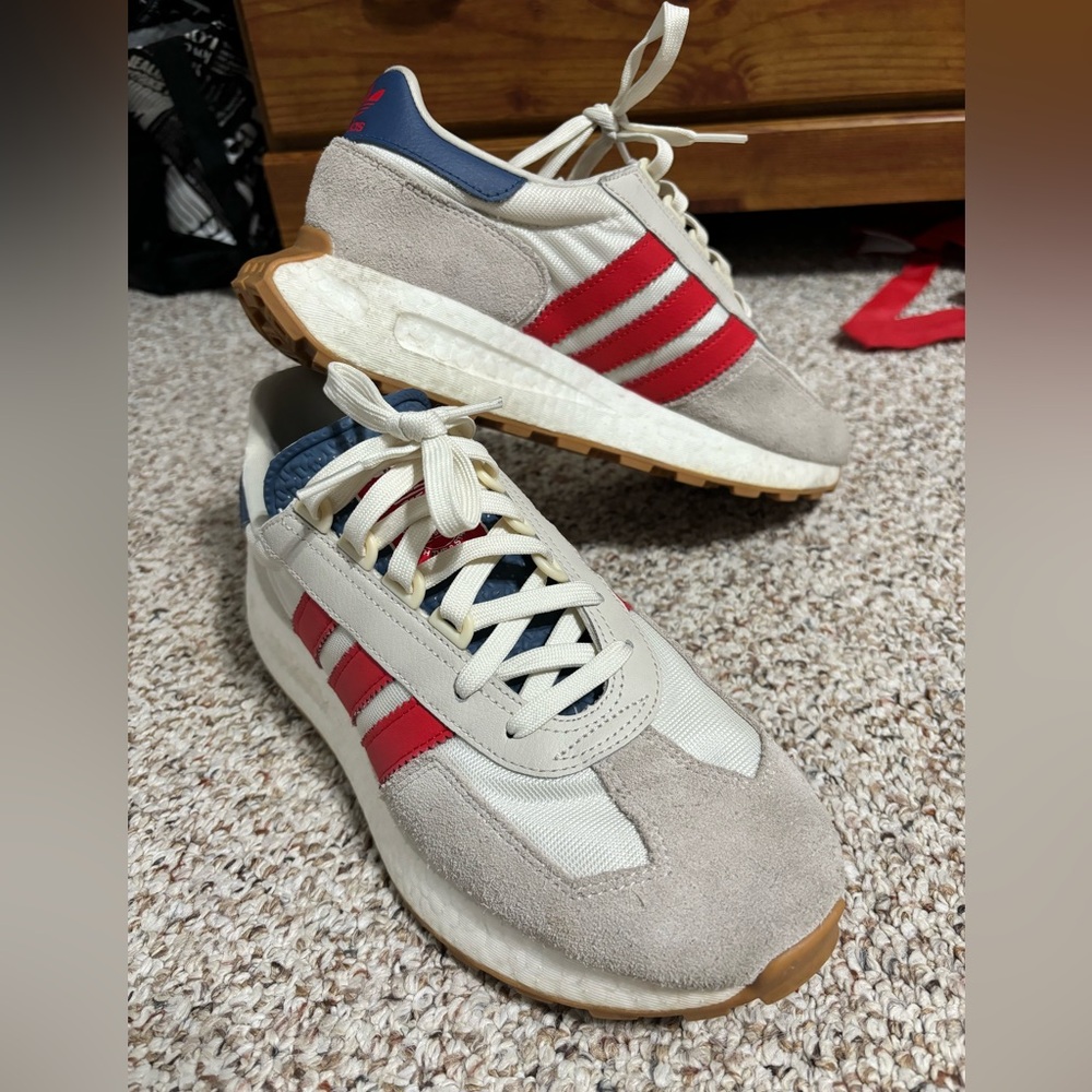 Adidas Retropy e5